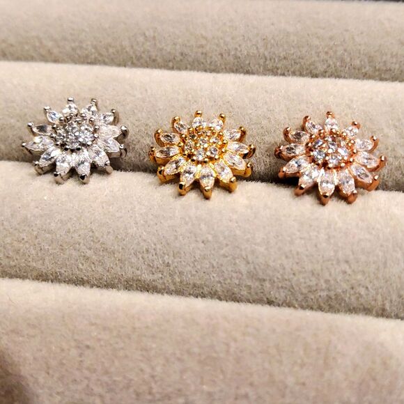 Burst Body Jewelry - Picture 2 of 2